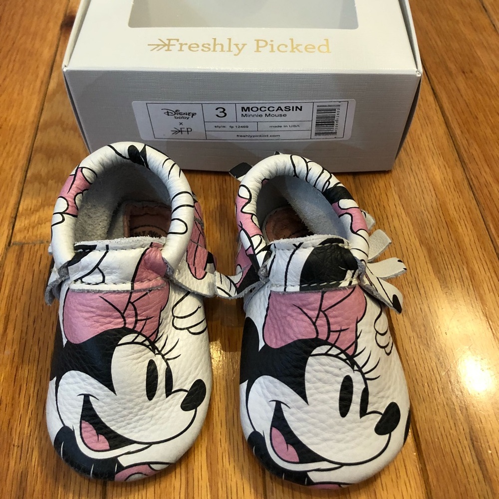 Freshly Picked Minnie Moccs!